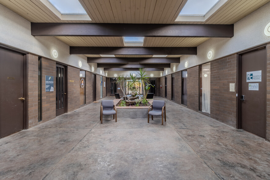 1177 Jadwin Ave, Richland, WA à vendre - Photo intérieure – Image 2 sur 7
