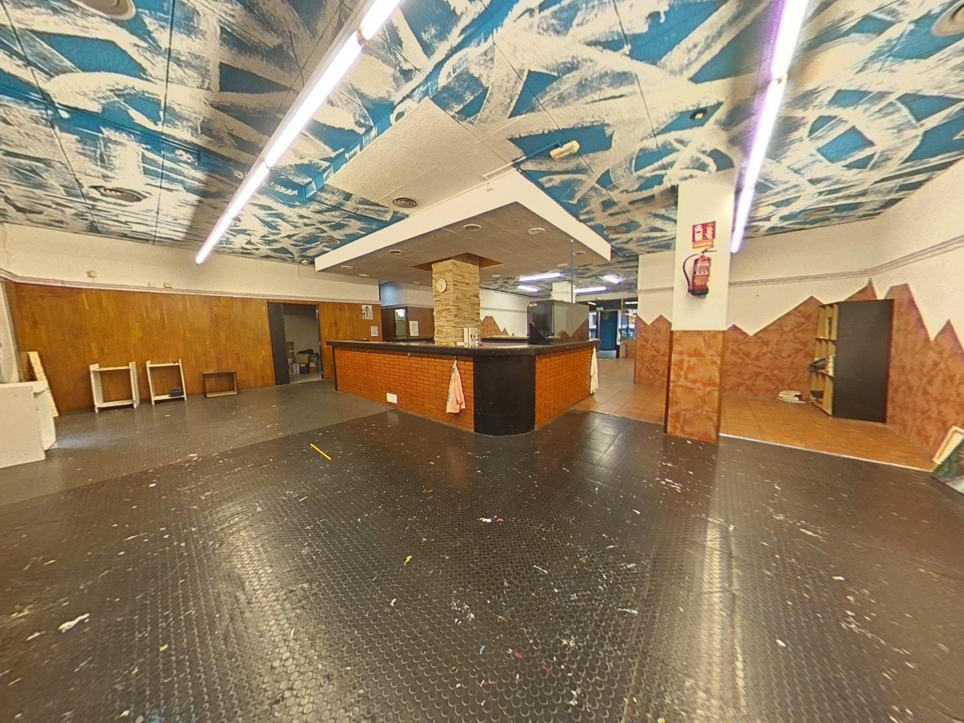 Local commercial dans Viladecans, Barcelona à louer Photo intérieure– Image 1 sur 12