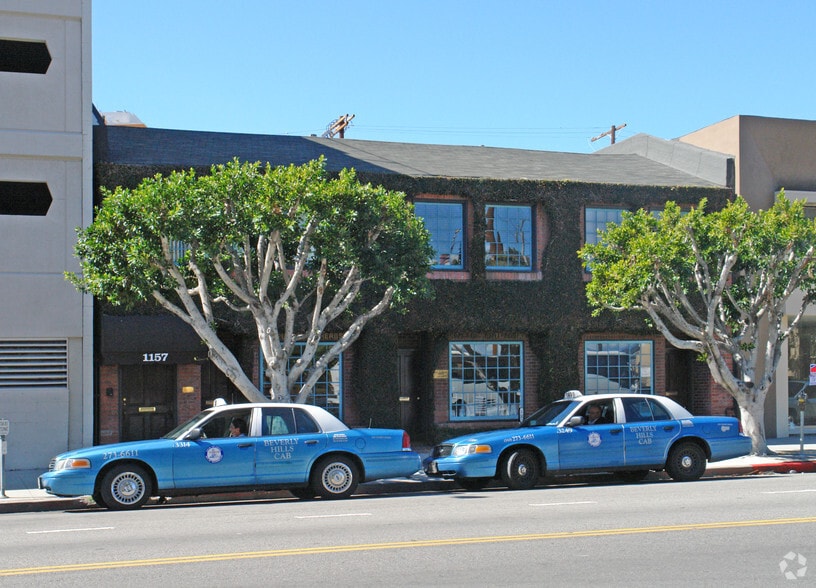 1151-1157 S Beverly Dr, Los Angeles, CA à louer - Photo de l’immeuble – Image 3 sur 21