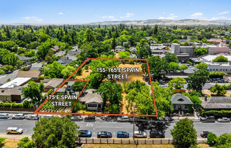 155 Spain st, Sonoma, CA à vendre - Photo de l’immeuble – Image 3 sur 5
