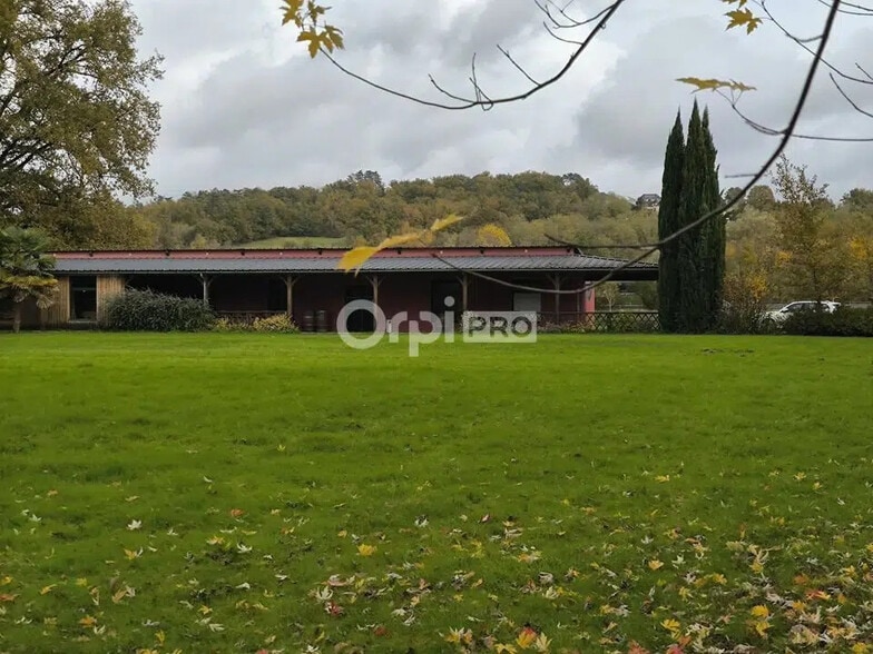 Bureau dans Ussac à vendre - Photo de l’immeuble – Image 1 sur 12