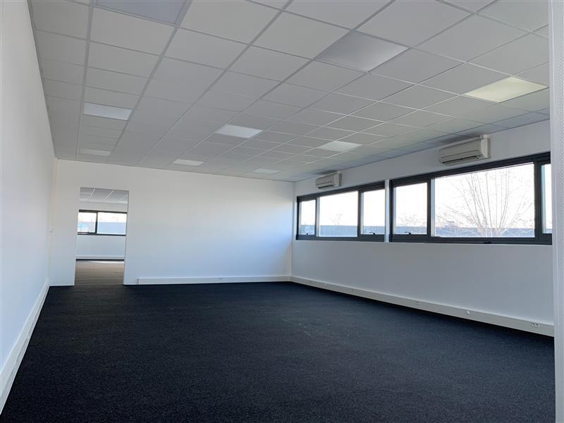 Bureau dans Bonneuil Sur Marne à louer Photo intérieure– Image 1 sur 6