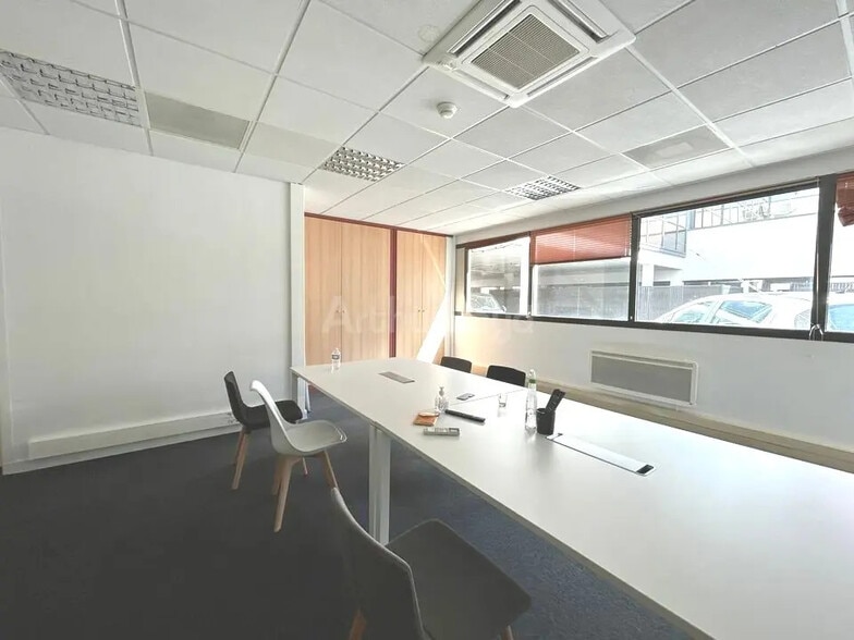 Bureau dans Laxou à louer - Photo de l’immeuble – Image 3 sur 8