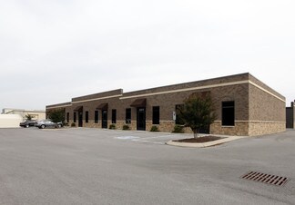 Plus de détails pour 2231 NW Broad St, Murfreesboro, TN - Local d'activités à louer