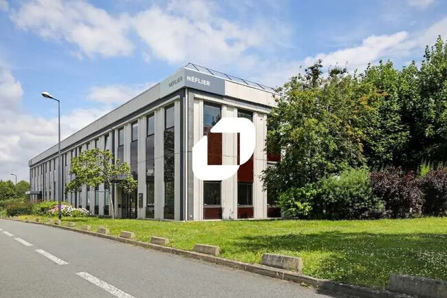 Plus de détails pour Bureau, Local d'activités à louer