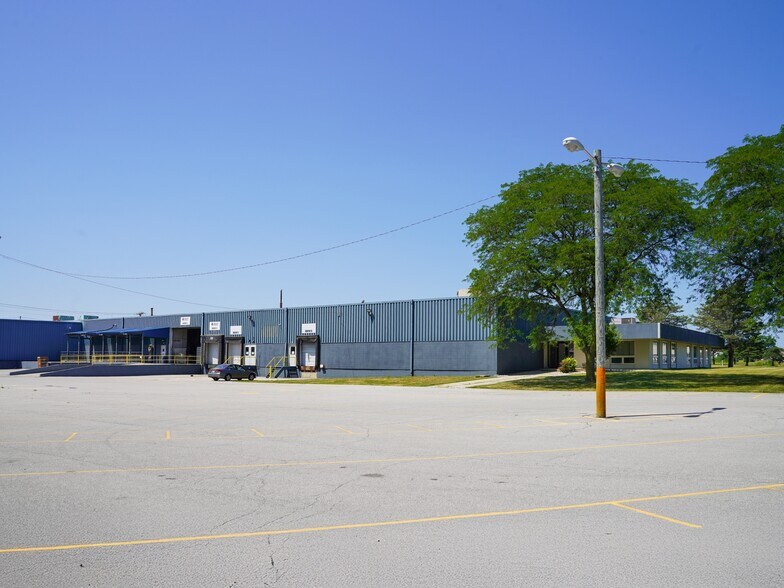 1211 Progress Rd, Fort Wayne, IN à louer - Photo de l’immeuble – Image 2 sur 7