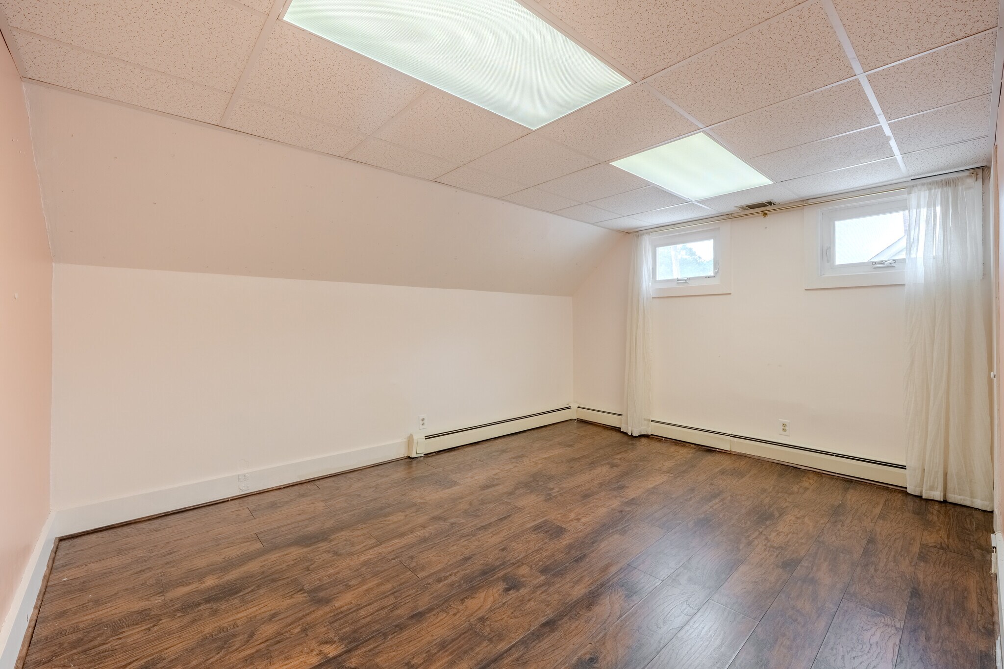 89 N Main St, Andover, MA à louer Photo intérieure– Image 1 sur 2