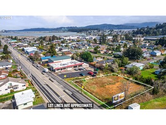 Plus de détails pour 2515 Broadway ave, North Bend, OR - Local commercial à vendre
