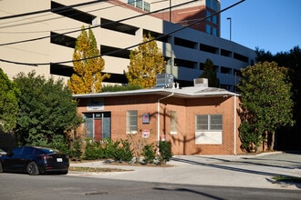 2127 Hawkins St, Charlotte, NC à louer Photo de l’immeuble– Image 1 sur 1