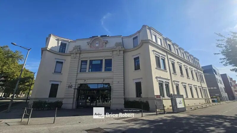 60 Avenue Rockefeller, Lyon à louer - Photo de l’immeuble – Image 1 sur 14