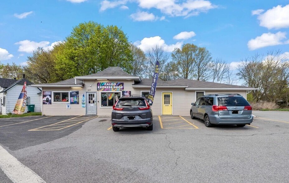 3229 State St, Caledonia, NY à vendre - Photo principale – Image 1 sur 4