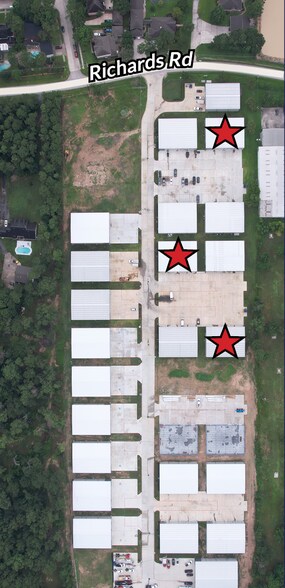 25533 Richards Rd, Spring, TX à louer - Photo de l’immeuble – Image 3 sur 4