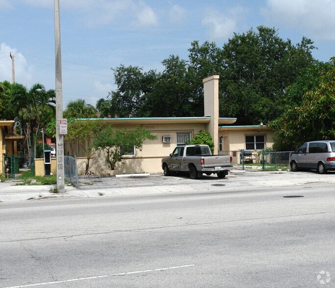 5500 N Miami Ave, Miami, FL à vendre - Photo de l’immeuble – Image 2 sur 13