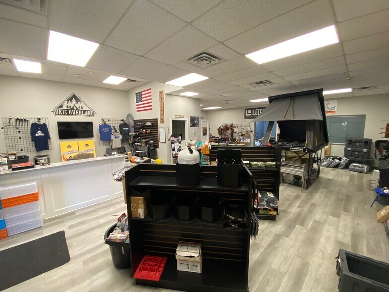 7450 E 46th St, Tulsa, OK à louer - Photo de l’immeuble – Image 3 sur 11