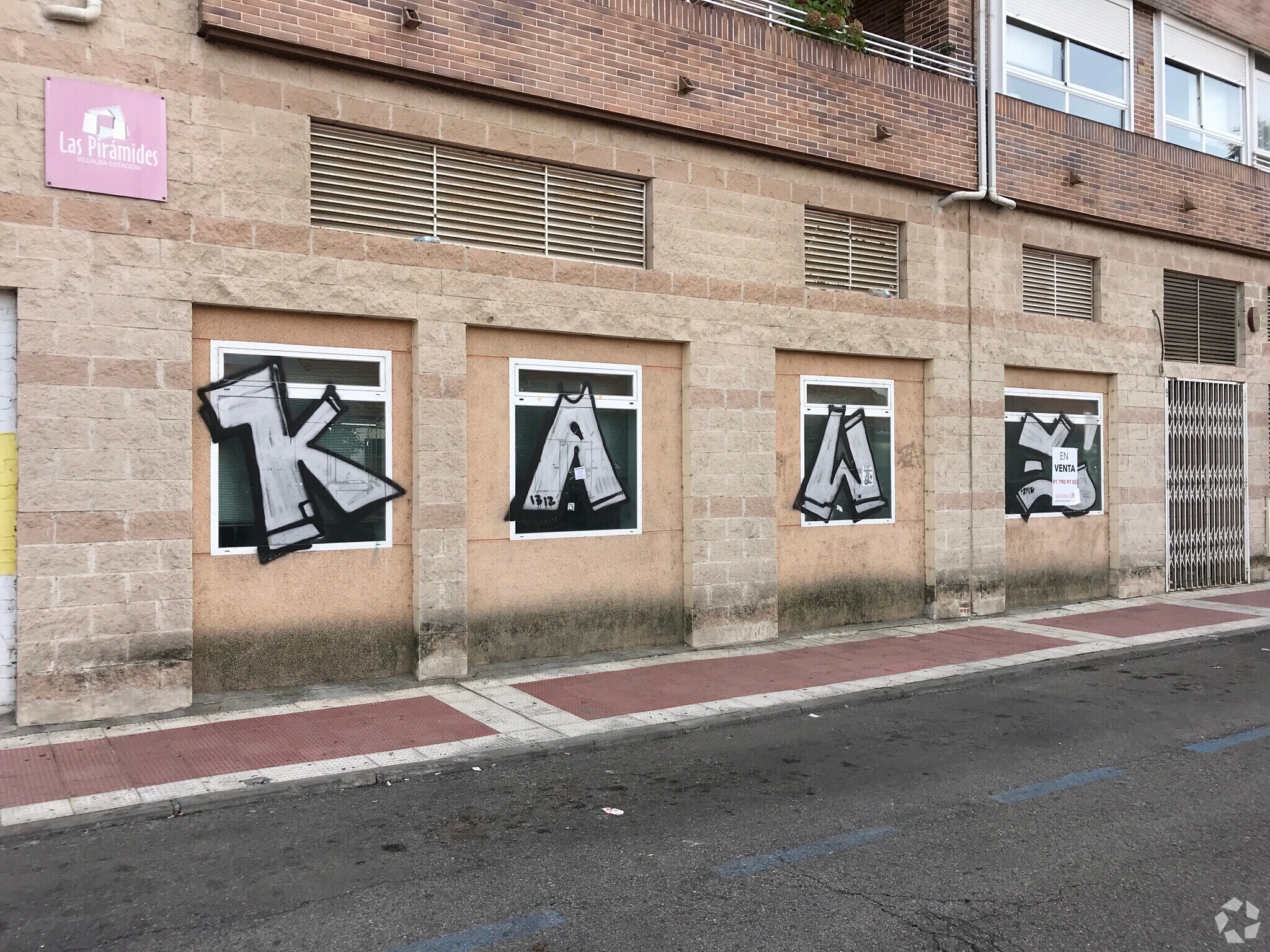 Immeuble residentiel dans Collado Villalba, Madrid à vendre Photo de l’immeuble– Image 1 sur 2