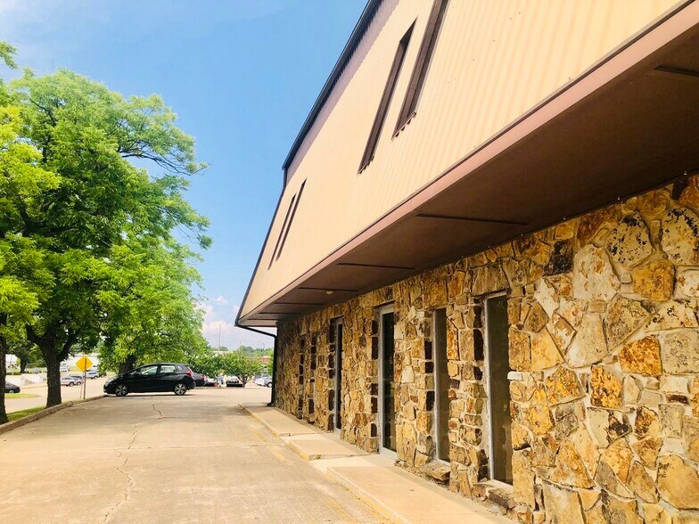 1016 W Maple Ave, Duncan, OK à vendre - Photo de l’immeuble – Image 1 sur 8