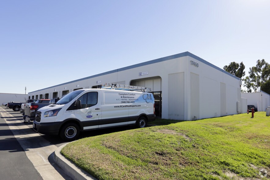 11203-11247 Slater Ave, Fountain Valley, CA à louer - Photo principale – Image 3 sur 5