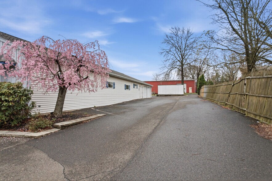105 High St, Dublin, PA à vendre - Photo de l’immeuble – Image 3 sur 40