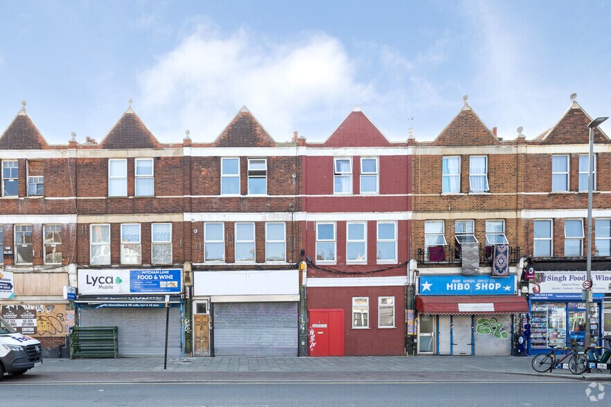 Mitcham Ln, Londres à louer - Photo de l’immeuble – Image 2 sur 2
