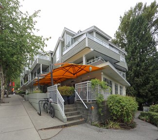 Plus de détails pour 4390 Gallant Ave, North Vancouver District, BC - Bureau/Local commercial à louer