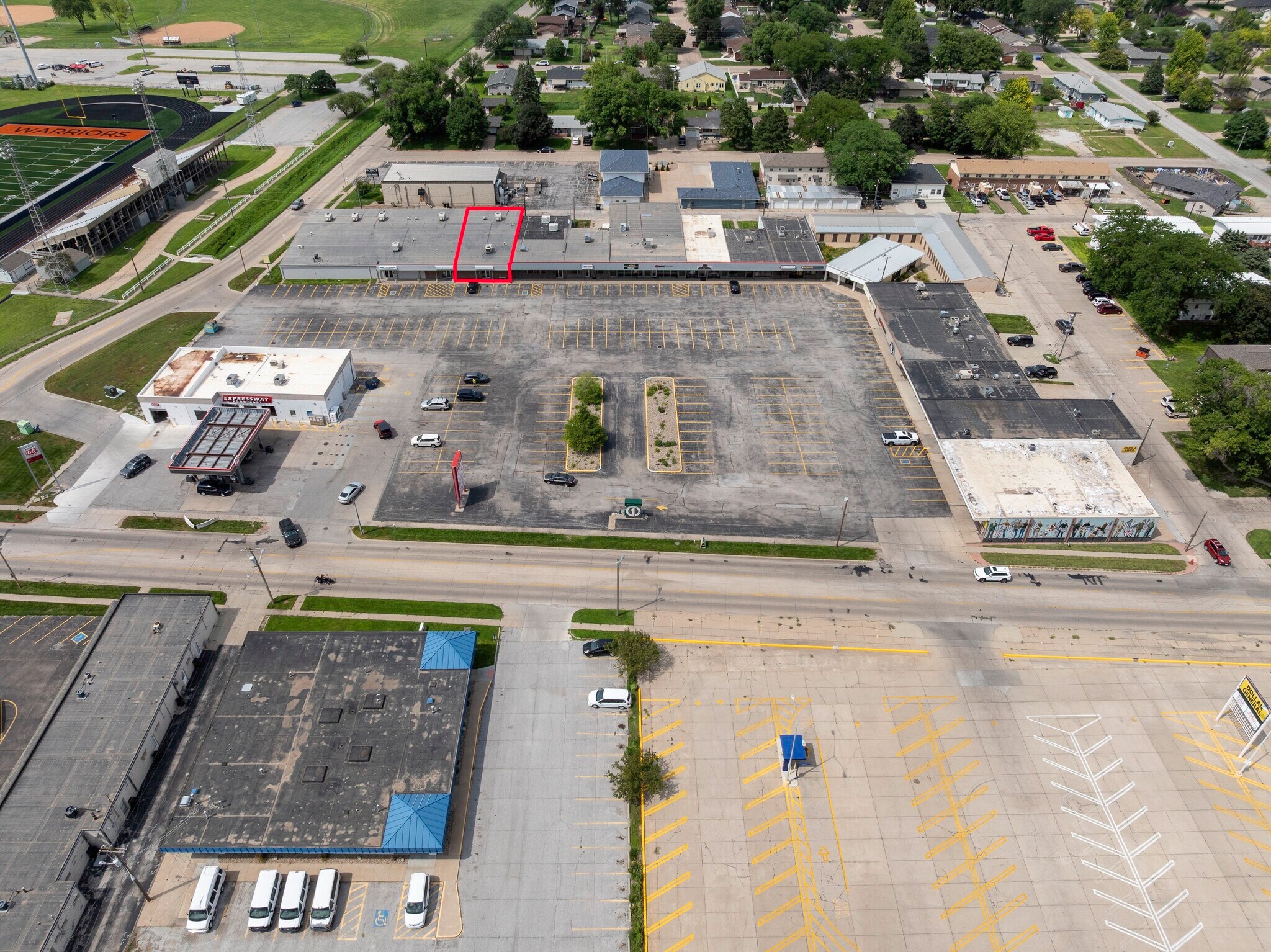 1900 E Military Ave, Fremont, NE à louer Aérien– Image 1 sur 20