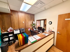 3901 Airport Fwy, Bedford, TX à louer Photo intérieure– Image 1 sur 7