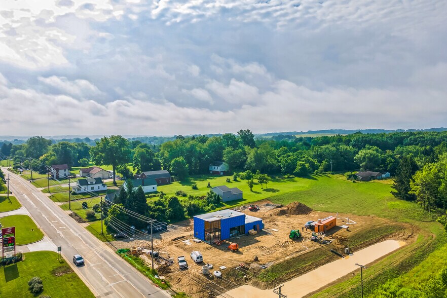 2233 Faircrest SW st, Canton, OH à vendre - Photo de l’immeuble – Image 3 sur 5