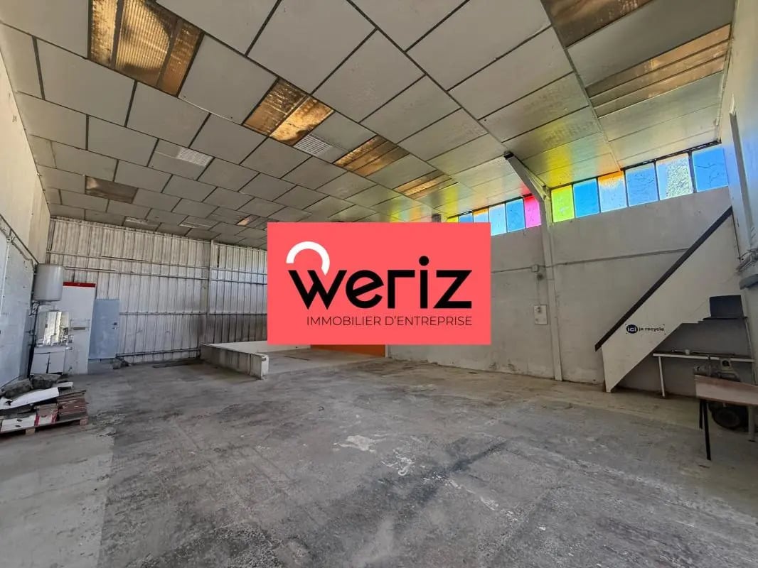 Industriel/Logistique dans Aix-en-Provence à louer Photo intérieure– Image 1 sur 8