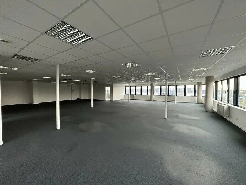 Bureau dans Entzheim à vendre - Photo de l’immeuble – Image 2 sur 8