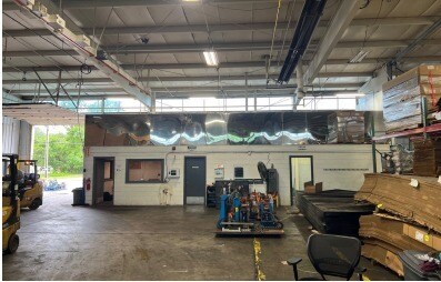 32974 Glendale St, Livonia, MI à louer - Photo intérieure – Image 2 sur 5