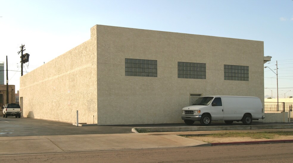 533 W Monroe St, Phoenix, AZ à vendre - Photo de l’immeuble – Image 2 sur 8