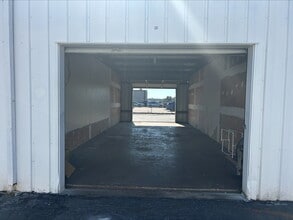 6043 Deacon Rd, Sarasota, FL à louer Photo intérieure– Image 1 sur 3