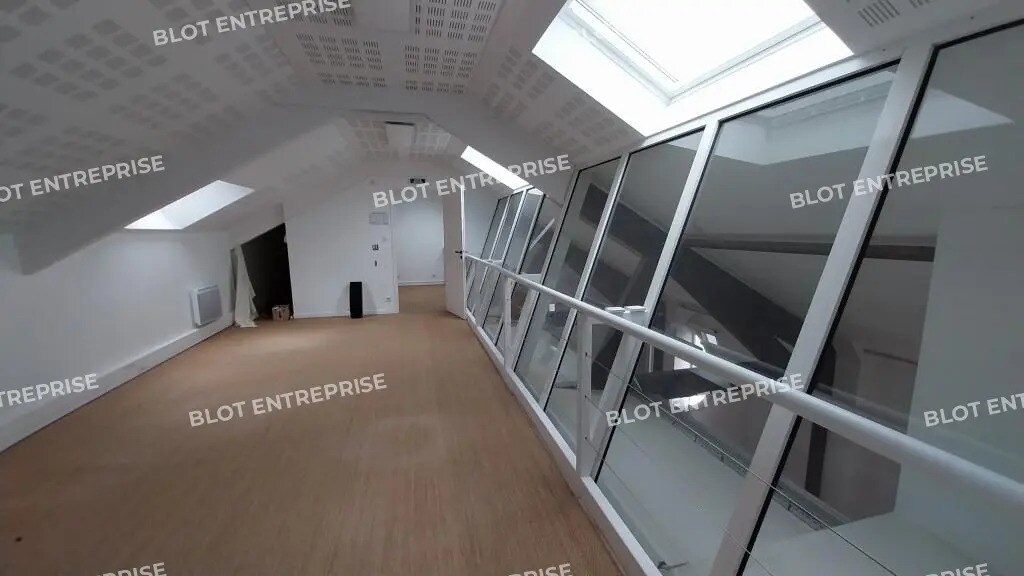 Bureau dans Nantes à louer Photo de l’immeuble– Image 1 sur 11