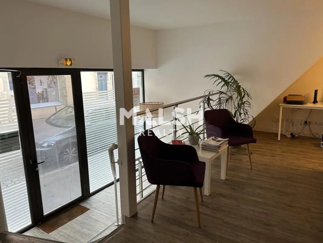 Bureau dans Lyon à louer Photo de l’immeuble– Image 1 sur 11