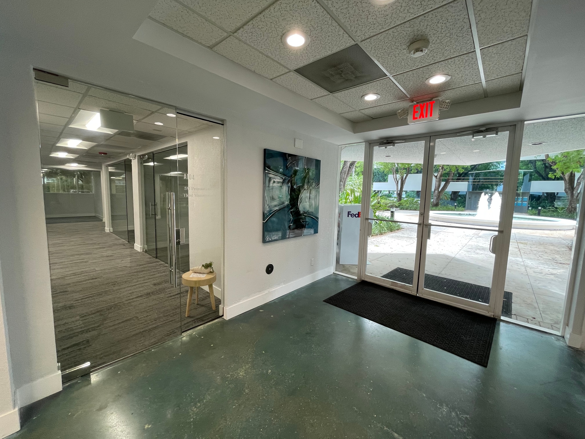 7800 Peters Rd, Plantation, FL à louer Photo intérieure– Image 1 sur 2