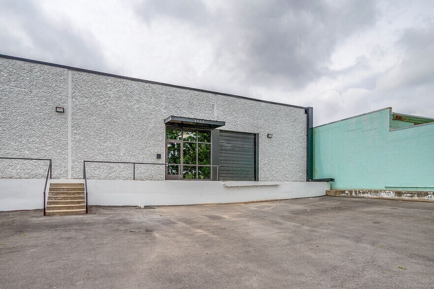 3001-3003 Shamrock St, Fort Worth, TX à louer - Photo de l’immeuble – Image 3 sur 19