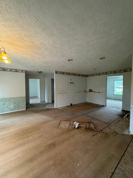 3575 N State Road 267, Brownsburg, IN à vendre - Photo intérieure – Image 3 sur 12