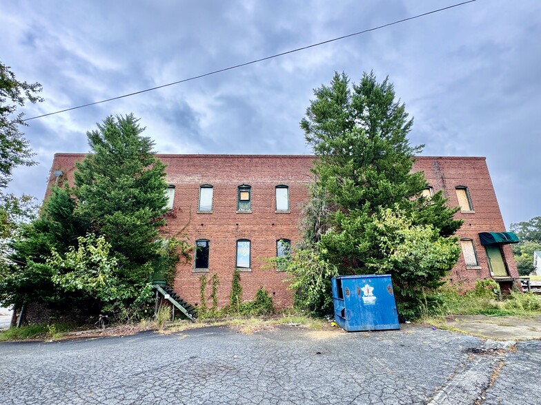 220 N Gadberry St, Union, SC à louer - Photo de l’immeuble – Image 2 sur 11