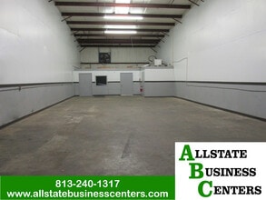 4302 E 10th Ave, Tampa, FL à louer Photo intérieure– Image 2 sur 7