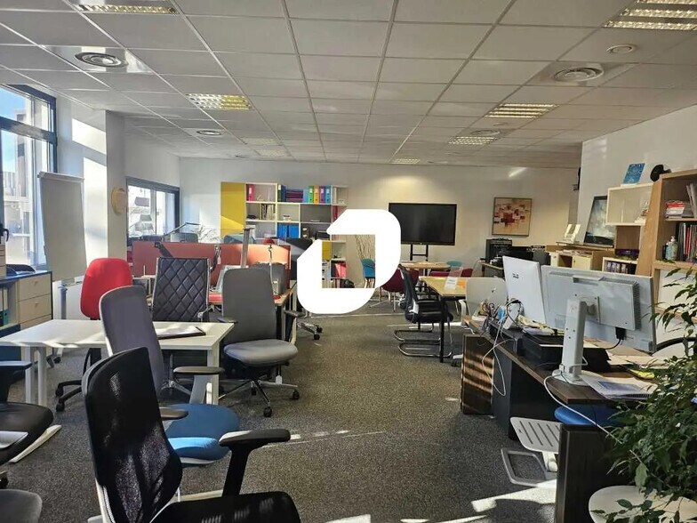 Bureau dans Montpellier à louer - Photo de l’immeuble – Image 3 sur 4