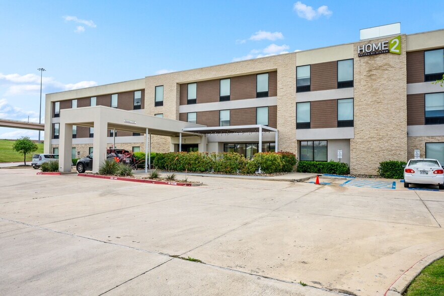 5401 SW Loop 820, Fort Worth, TX à vendre - Photo de l’immeuble – Image 2 sur 18