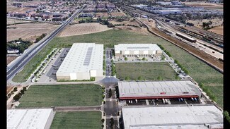 Plus de détails pour Calle 5, 12L, Córdoba - Industriel/Logistique à louer