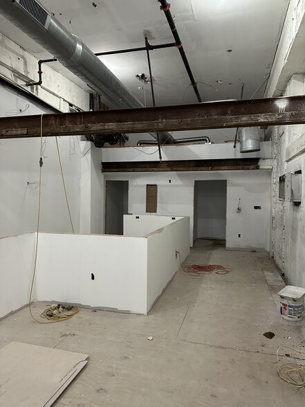2301 N Front St, Philadelphia, PA à louer - Photo intérieure – Image 2 sur 2