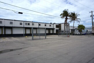 Plus de détails pour 6960-7000 NW 36th Ave, Miami, FL - Industriel/Logistique à louer