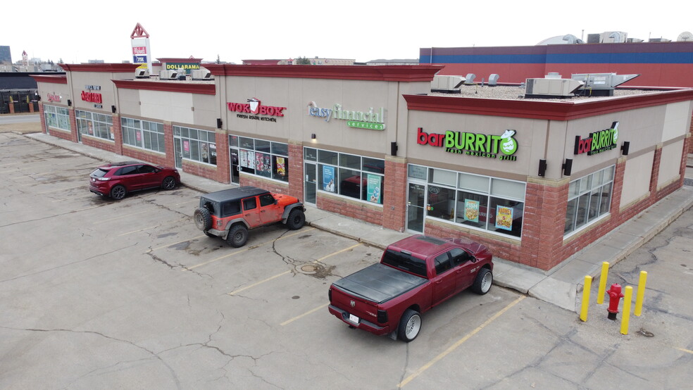 100 Ave & 108 St, Grande Prairie, AB à louer - Photo de l’immeuble – Image 2 sur 10