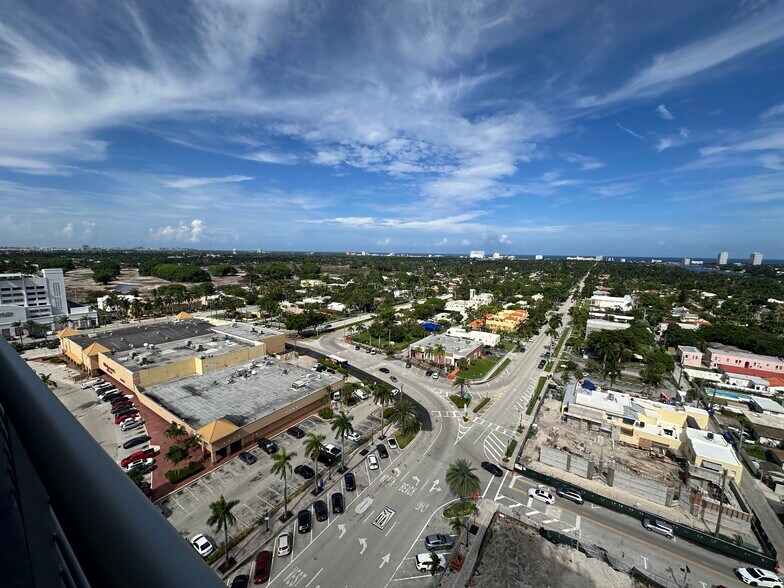 1720 Harrison St, Hollywood, FL à vendre - Photo de l’immeuble – Image 3 sur 30