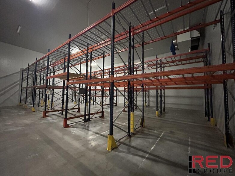 Industriel/Logistique dans Fuveau à vendre - Photo intérieure – Image 1 sur 13