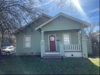 2331 E Cesar Chavez St, Austin, TX à louer Photo principale– Image 1 sur 8