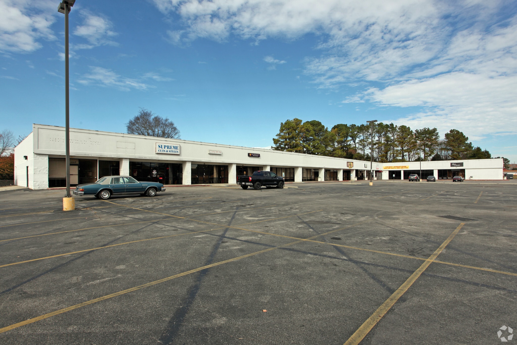 4701 Meridian St, Huntsville, AL à louer Photo principale– Image 1 sur 9