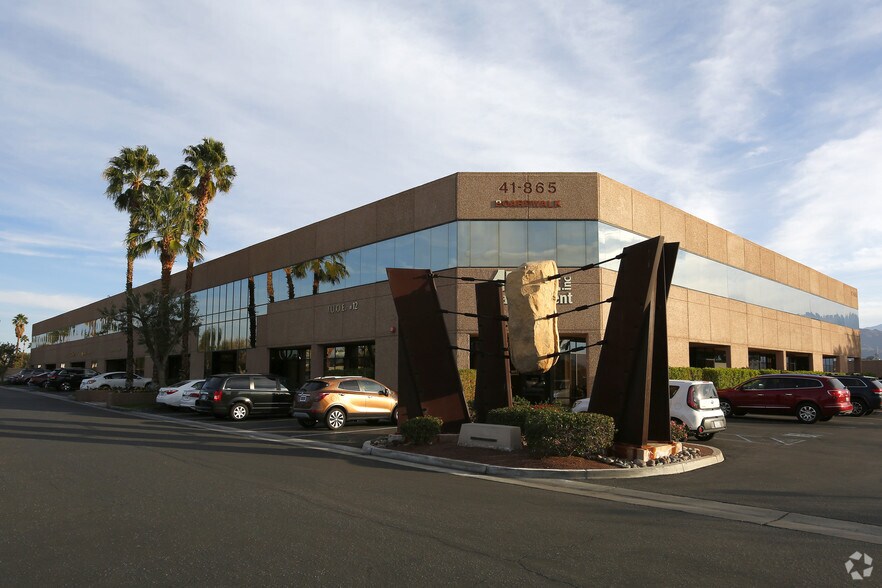 41865 Boardwalk, Palm Desert, CA à louer - Photo principale – Image 1 sur 3